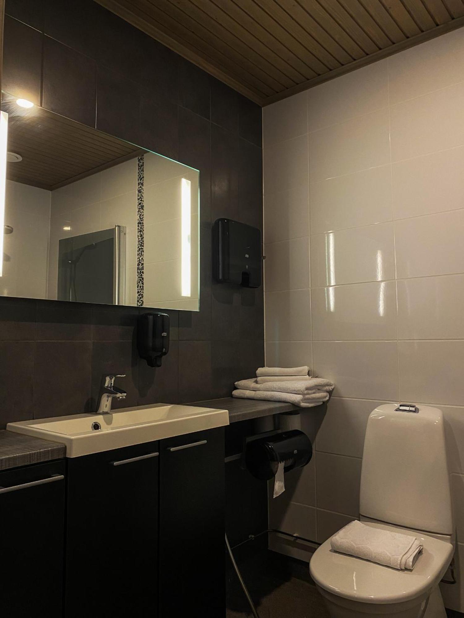 Safarimajoitus Hotel Kalajoki Værelse billede